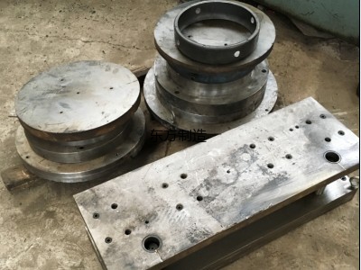 煤气瓶底座模具